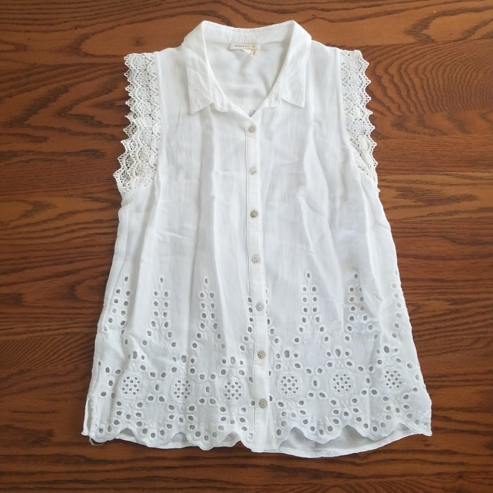 Anthropologie | Meadow Rue white lace tank